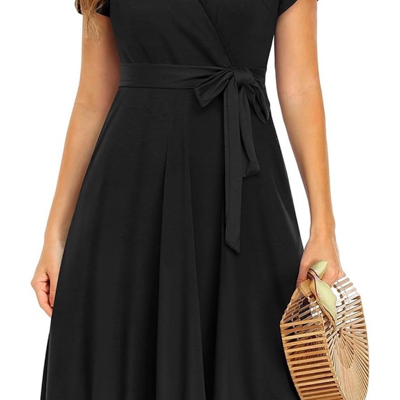 NWT women’s Pinup Fashion summer dres with pockets SZ Medium - Picture 4 of 11